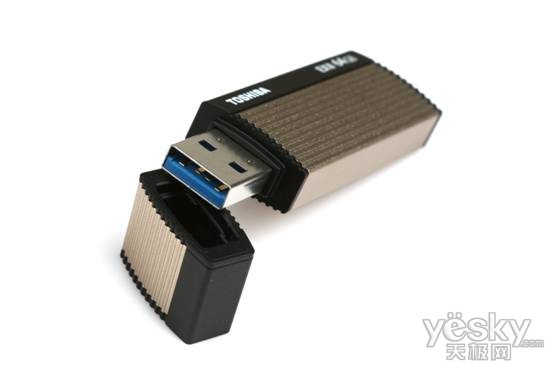 奢华尊闪 东芝TransMemory EX II尊闪金上市