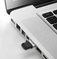 彬彬有礼 两面讨好 宇瞻AH175双用神碟上市