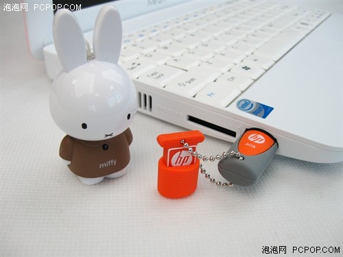 开学新装备HP v245o时尚三防U盘到货