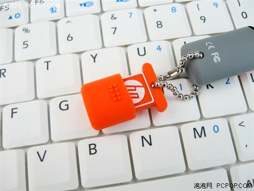 开学新装备HP v245o时尚三防U盘到货