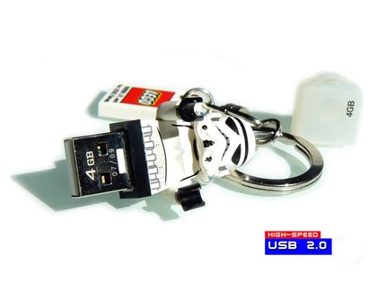 乐高迷注意！星球大战限定版闪盘曝光