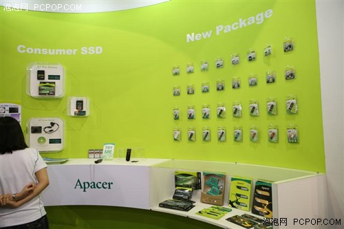 Computex09：宇瞻金色DDR3与各存储品