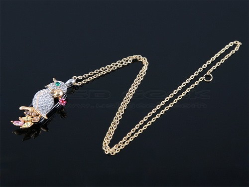 时尚典雅 适合送给女性的水晶U盘曝光