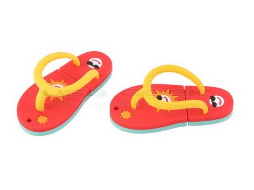 穿拖鞋不分季节&nbsp;可爱拖鞋造型U盘上市