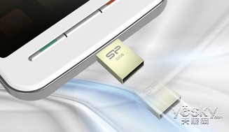 SP广颖电通X10双享碟小身躯大能量