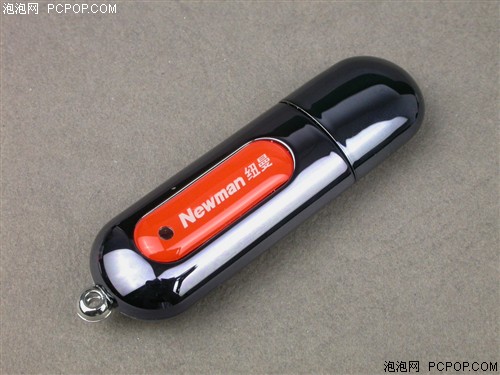 比普通闪盘快1倍&nbsp;纽曼V10闪盘售135元