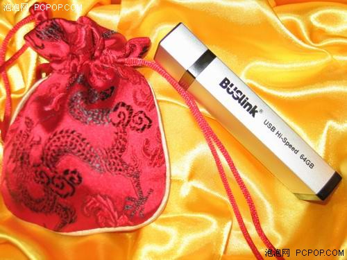 抛弃移动硬盘和SSD U盘也64GB大容量