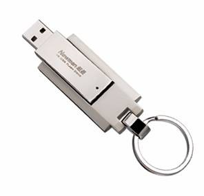 都做变形金刚&nbsp;纽曼可以变形闪盘上市