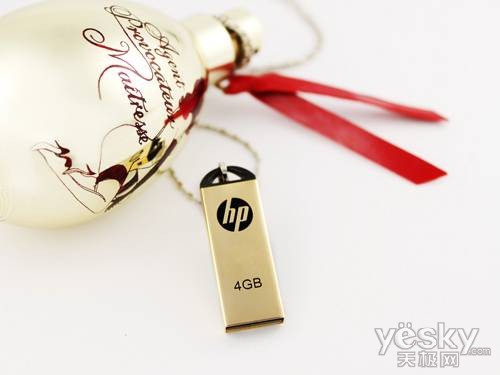 尽显尊荣华贵！HP v225w U盘