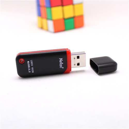 超极本的绝配 朗科U903闪存盘平民价