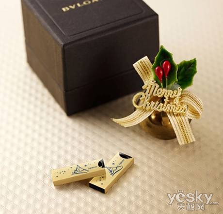 金采圣诞 星光礼赞 宇瞻推AH133圣诞限定版