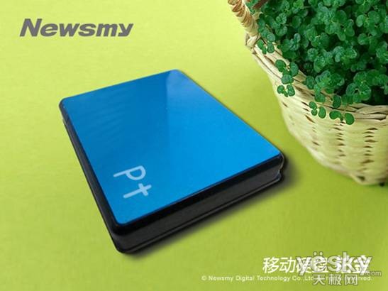 时尚三原色 铂金移动硬盘京东109元