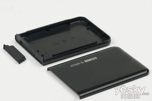 ORICO超薄2.5寸硬盘保护盒XG-2502P上市