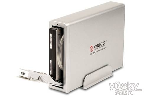 http://pic.orico.com.cn/gallery/ORICO%20Products/3.5HDD%20External/7618/7618UI3/7.jpg