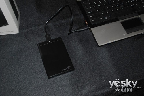 备份者联盟 希捷Backup Plus发布会在京举行