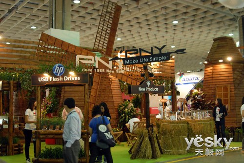 COMPUTEX2012：PNY时尚优盘引人眼球