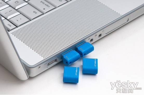 平板出游最in 金士顿DTMC“轻”享曼妙春姿