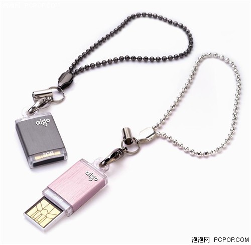可当装饰品佩戴 aigo推出指甲大小U盘