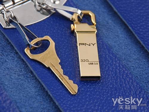 尽显帝王风范！PNY USB3.0金虎克评测