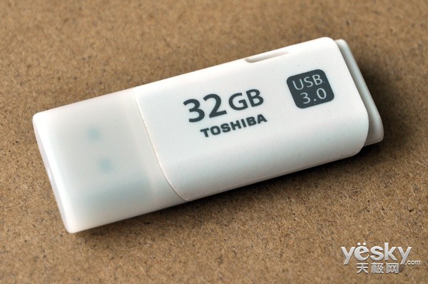 经典再升级 东芝全新隼闪USB3.0优盘评测